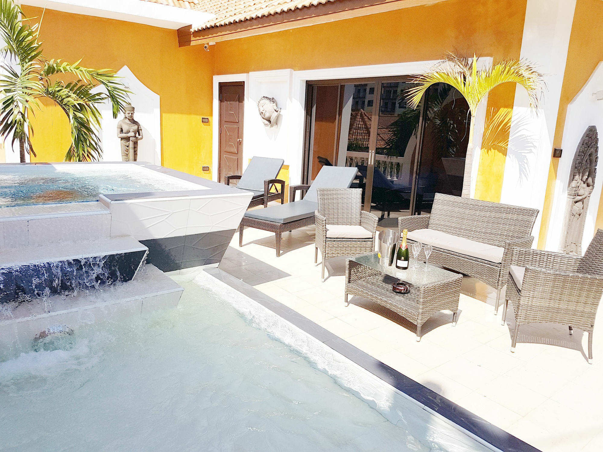 Hideland - The Luxury Tropical Villa Pattaya Eksteriør billede